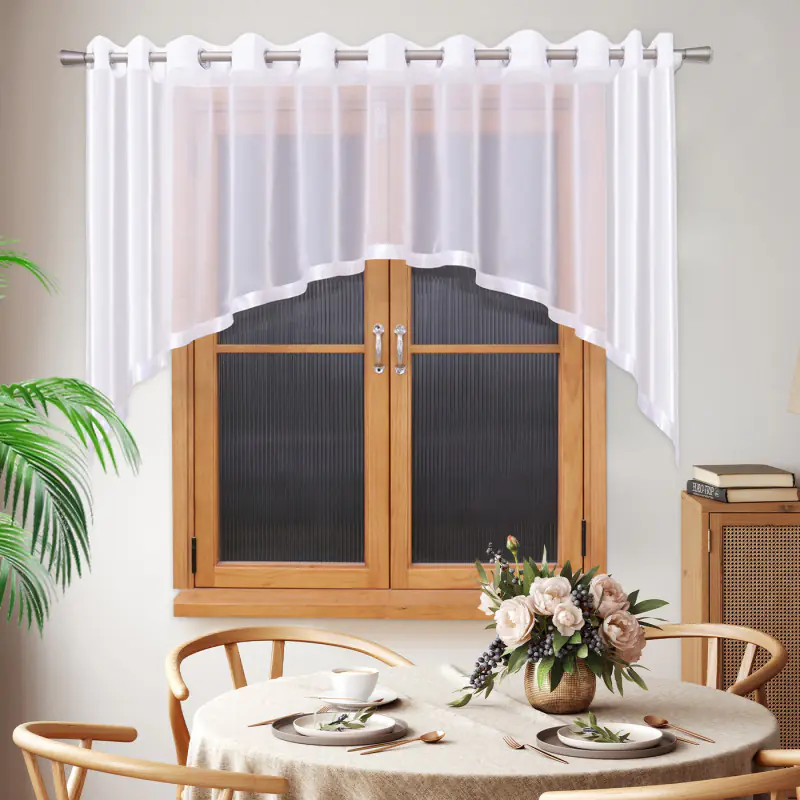 Firana woalowa w łuk na przelotkach 400x135 cm - obrazek 2